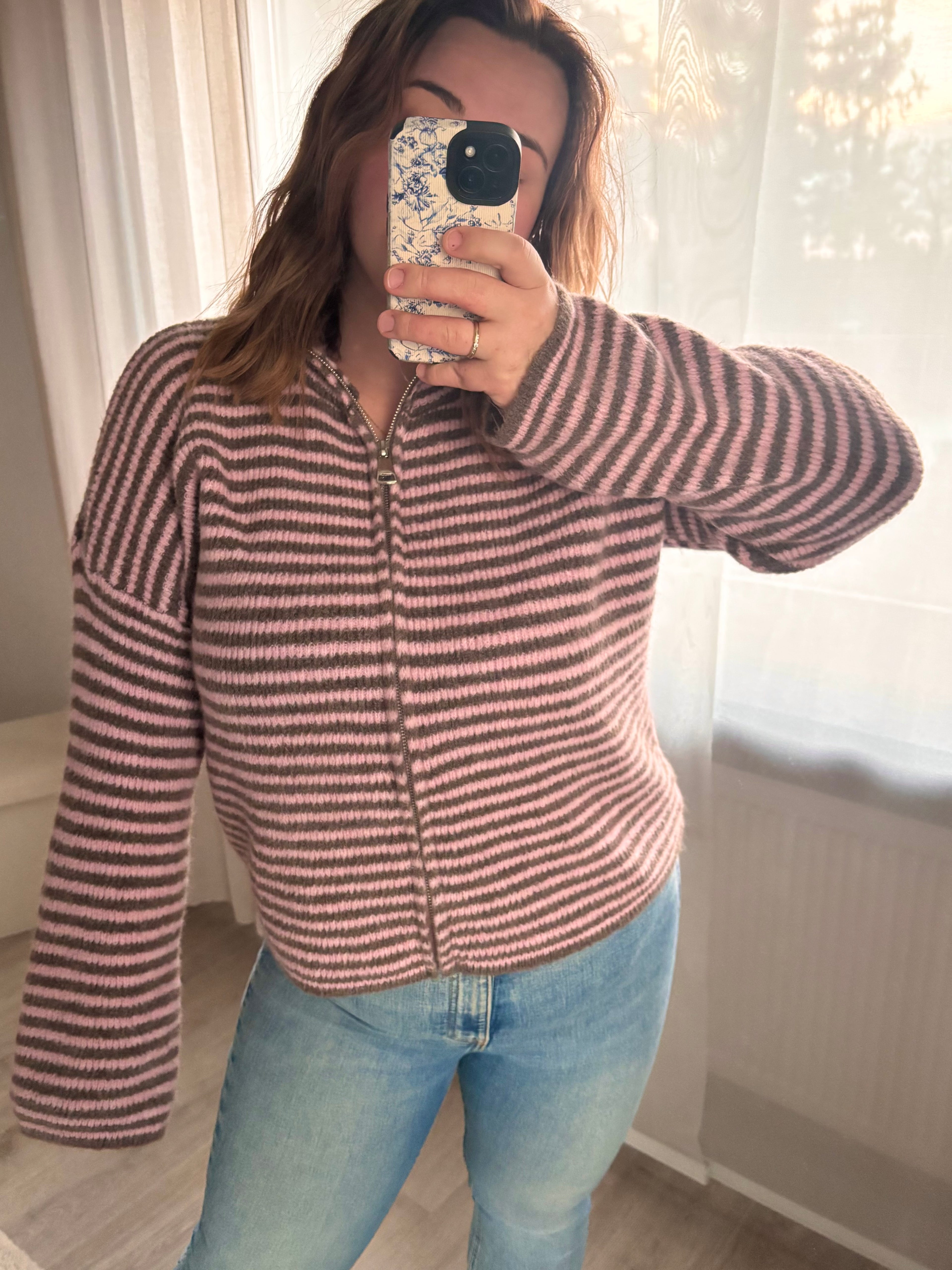 Strickjacke Gestreift mit Reißverschluss - verschiedene Farben