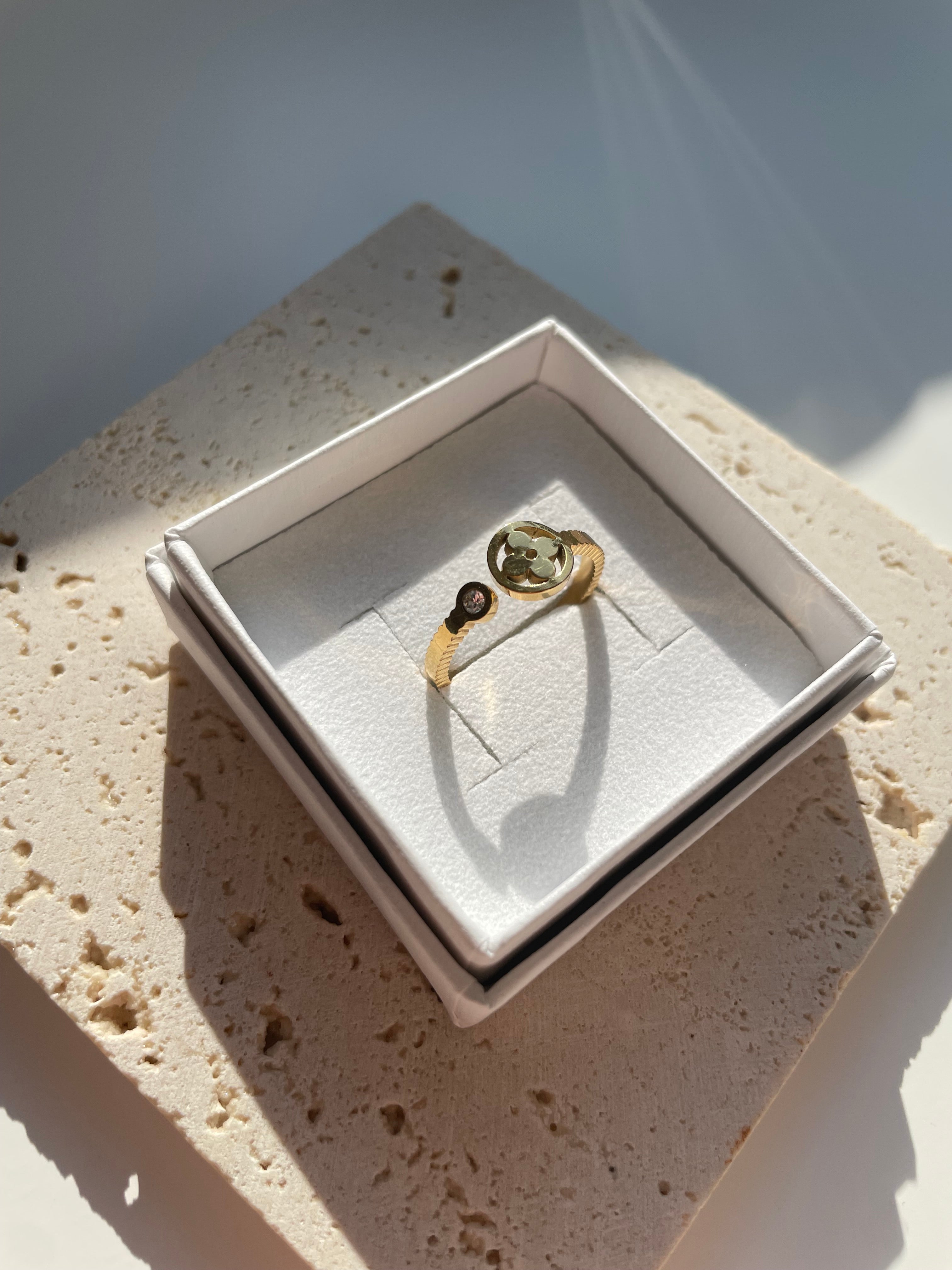 Ring Felia