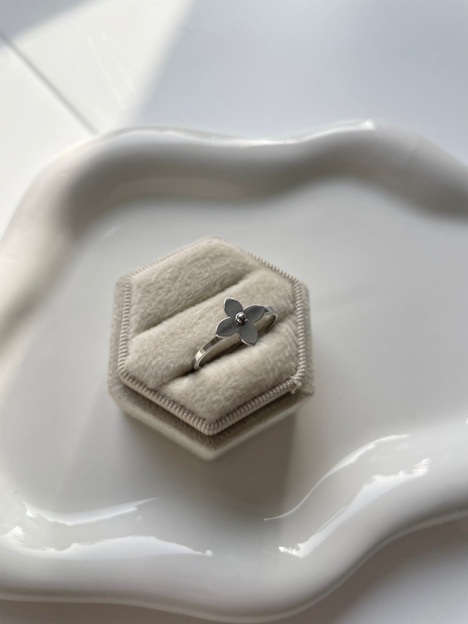 Ring Nala