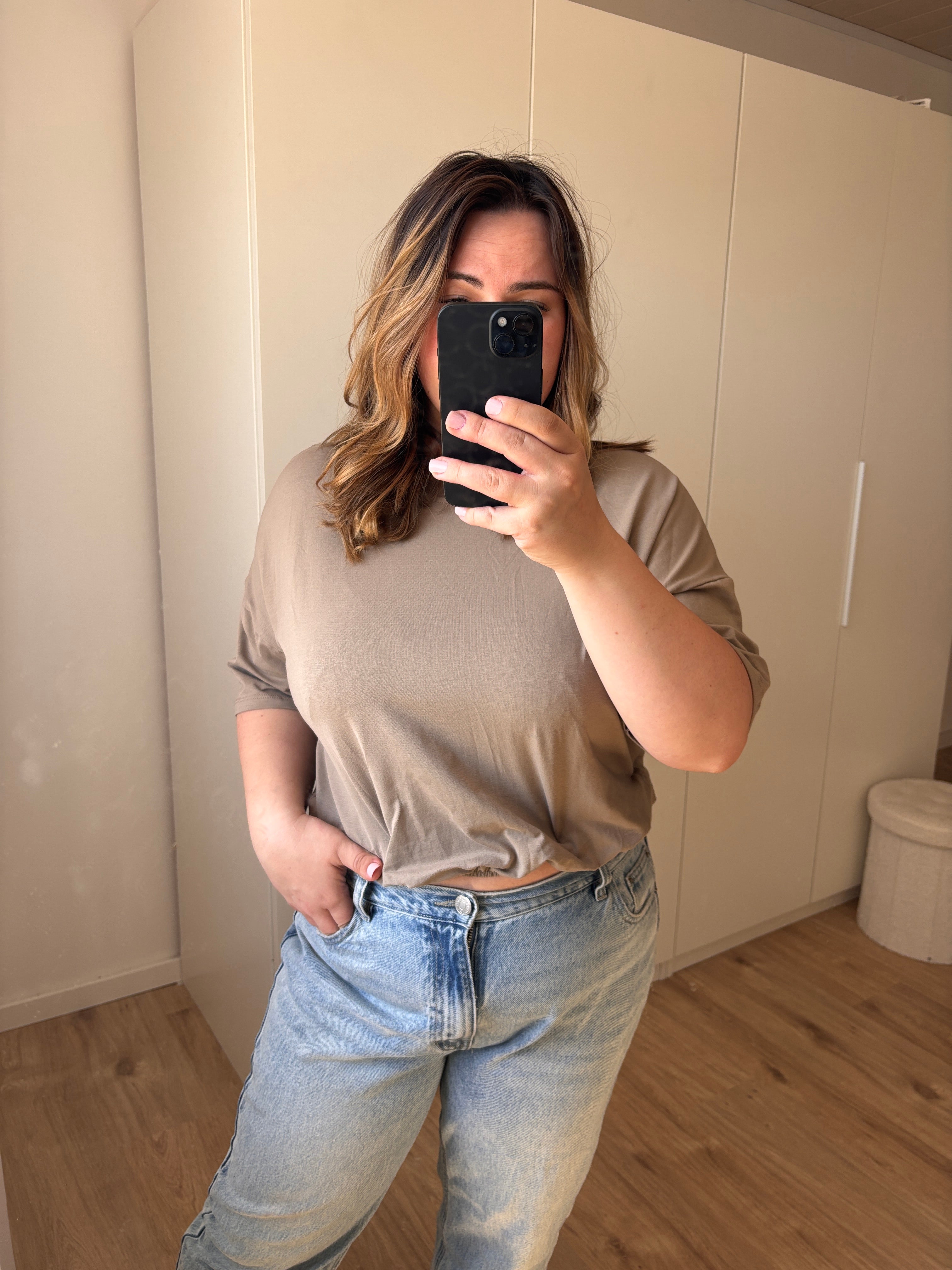 T-Shirt mit Gummibund zum croppen- versch. Farben
