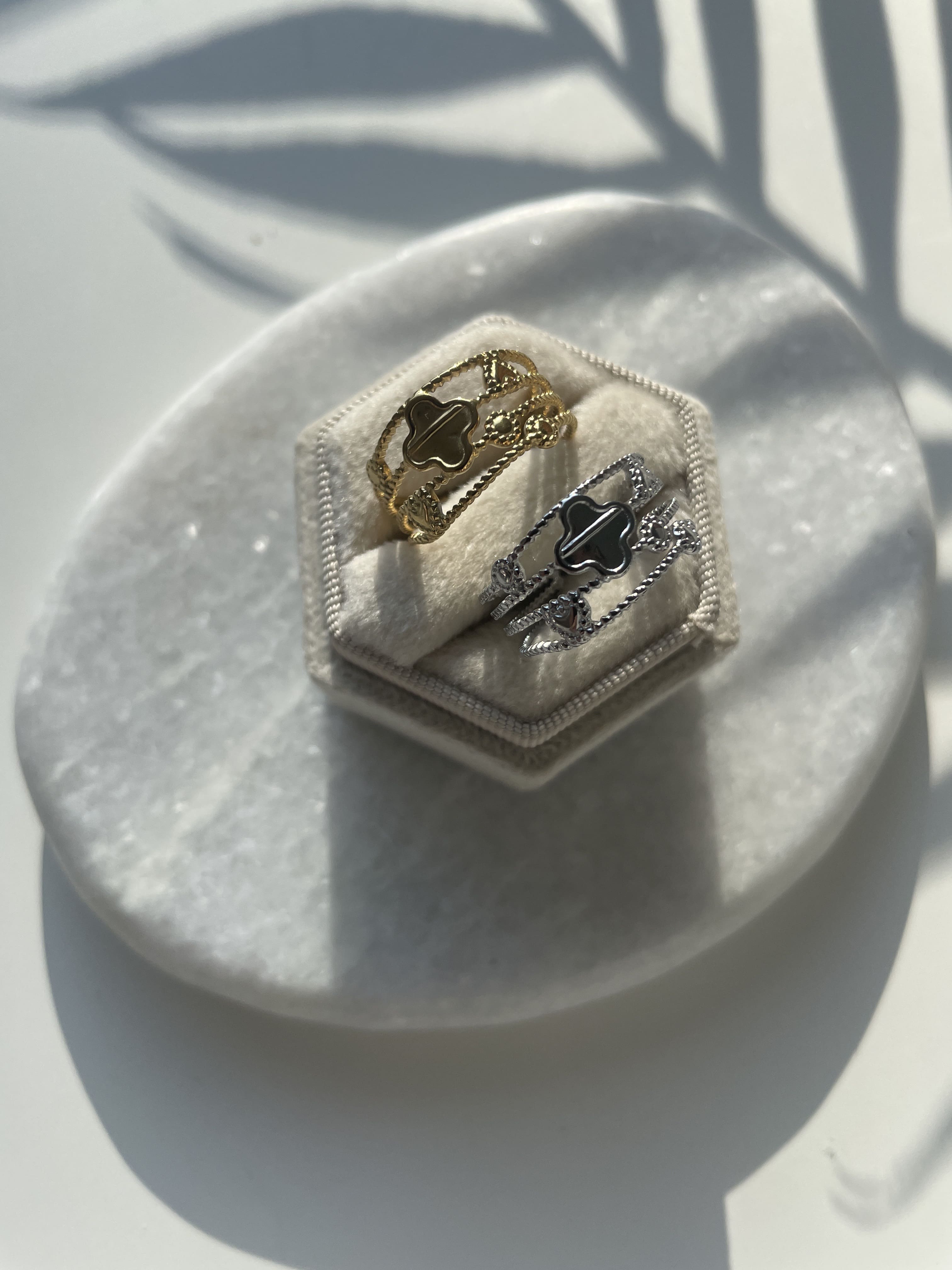 Ring Amy