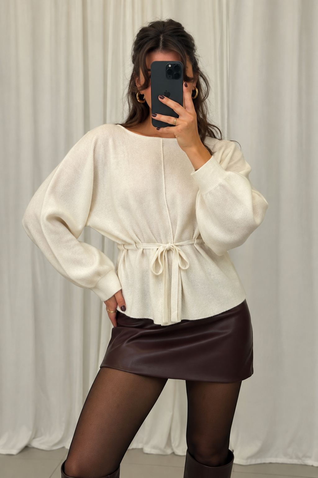 Pullover mit Bindegurt